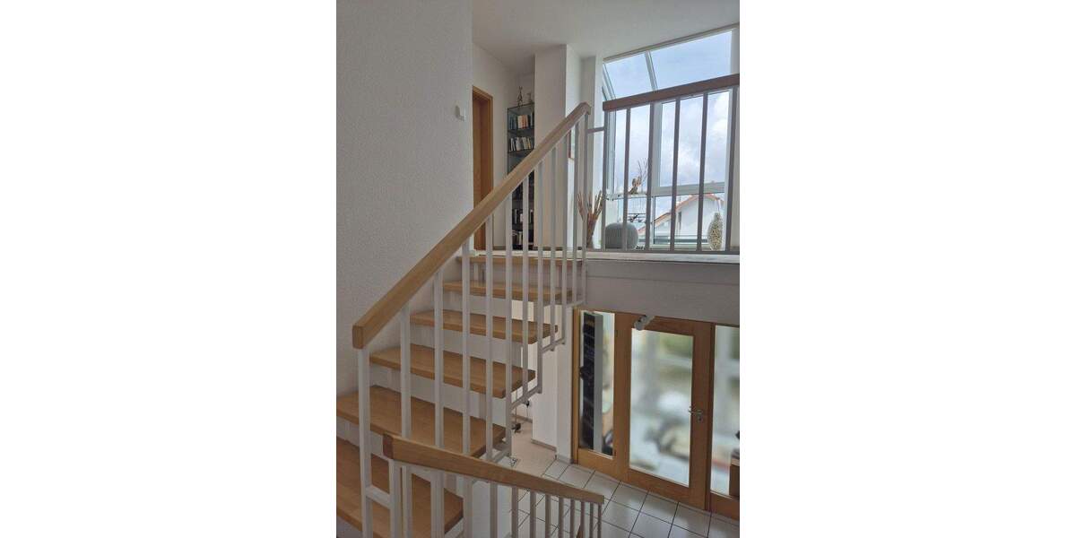 Niedrigenergie-Haus in ruhiger Wohnlage reserviert 5 zimmer