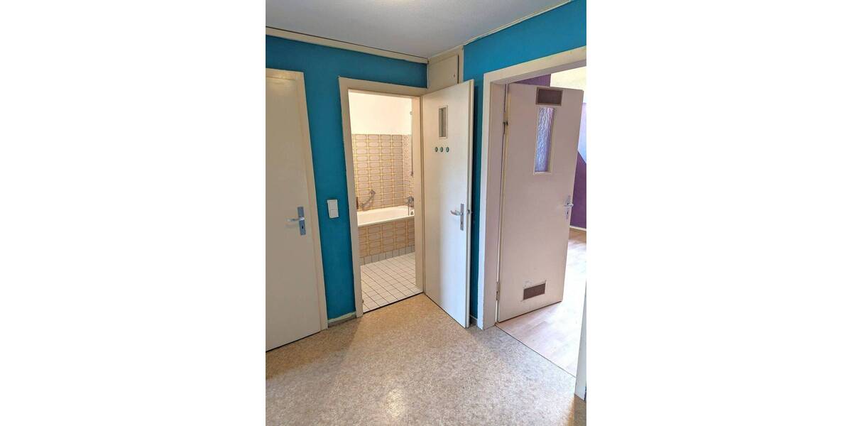 Etagenwohnung Pforzheim Oststadt - 2 Zimmer, 52 m&sup2;, 490&euro; | Angebot:26940043