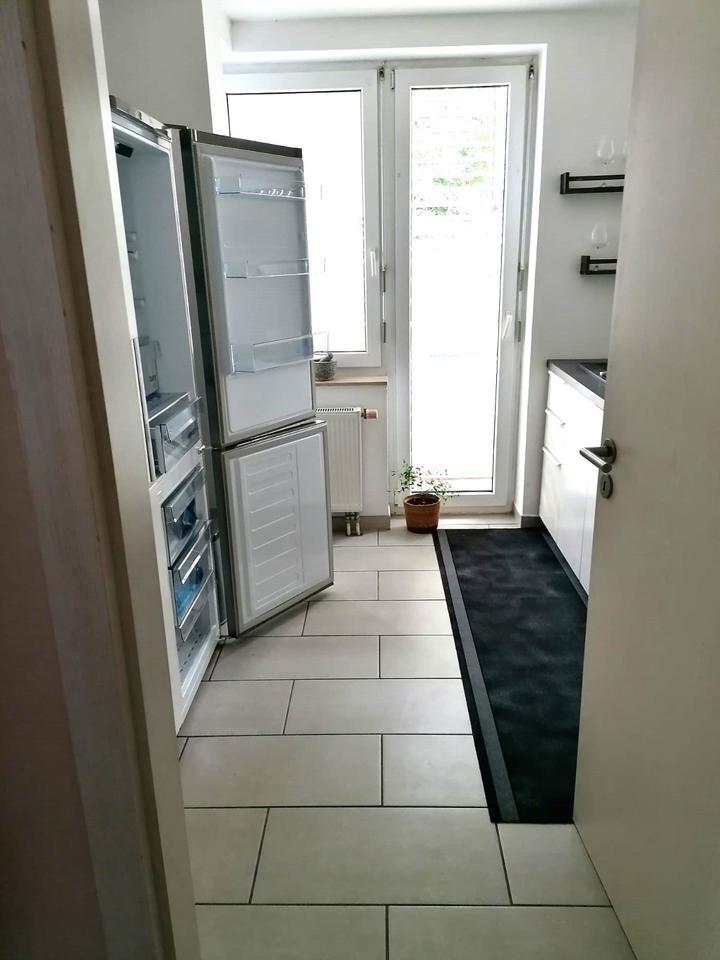 2 Zi-Wohn. (Erweiterung zur 3 Zi-Wohnung (100 qm) möglich)