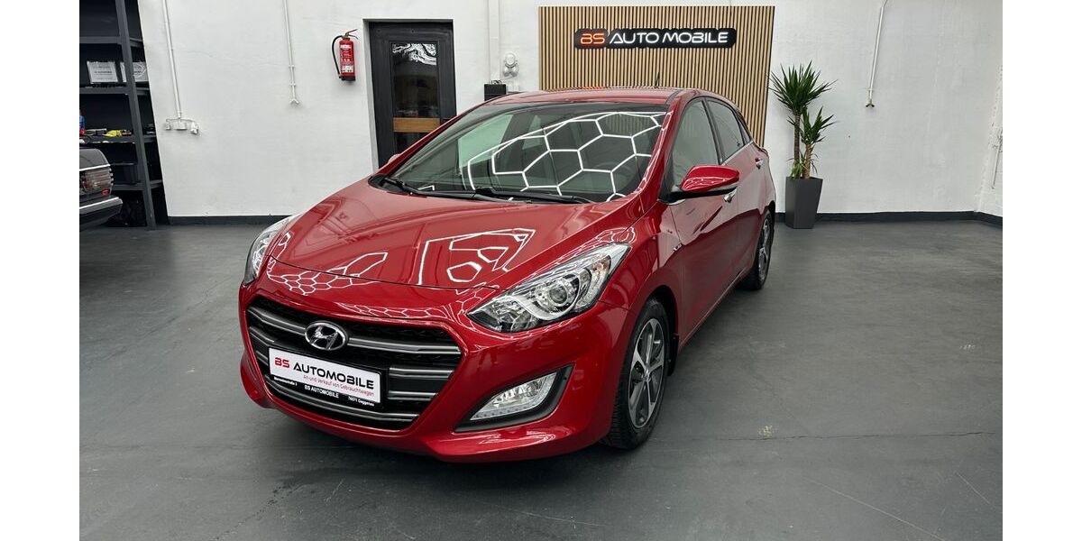 Hyundai i30 53.610 km 11.480 &euro; Gaggenau 76571