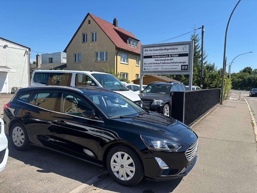 Ford Focus 159.000 km 10.900 € Korntal-Münchingen 70825