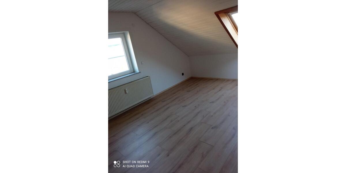 Dachgeschoßwohnung Pforzheim Eutingen - 2 Zimmer, 47 m&sup2;, 470&euro; | Angebot:26403097