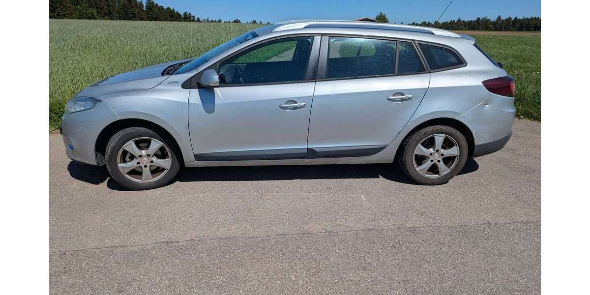 Renault Megane 210.000 km 2.500 &euro; Neuweiler-Agenbach 75389