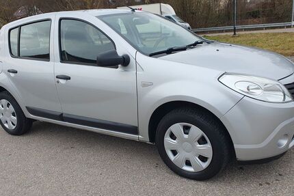 Dacia Sandero 199.936 km 2.490 &euro; Mühlacker / Enzberg 75417