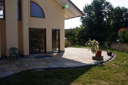 Haus Walzbachtal - 6 Zimmer, 224 m&sup2;, 1.700&euro; | Angebot:25820594