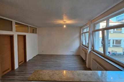 Wohnung Pforzheim Weststadt - 2.5 Zimmer, 60 m&sup2;, 650&euro; | Angebot:25342617