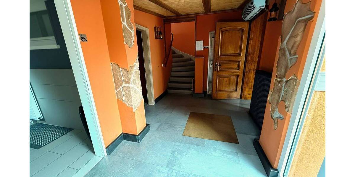 Gewerbeobjekt Pforzheim Südweststadt - 5 Zimmer, 230 m&sup2;, 395.000&euro; | Angebot:25748640