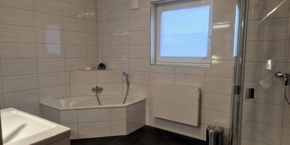 Bungalow Pfinztal Söllingen - 4 Zimmer, 148 m&sup2;, 930.000&euro; | Angebot:26687109