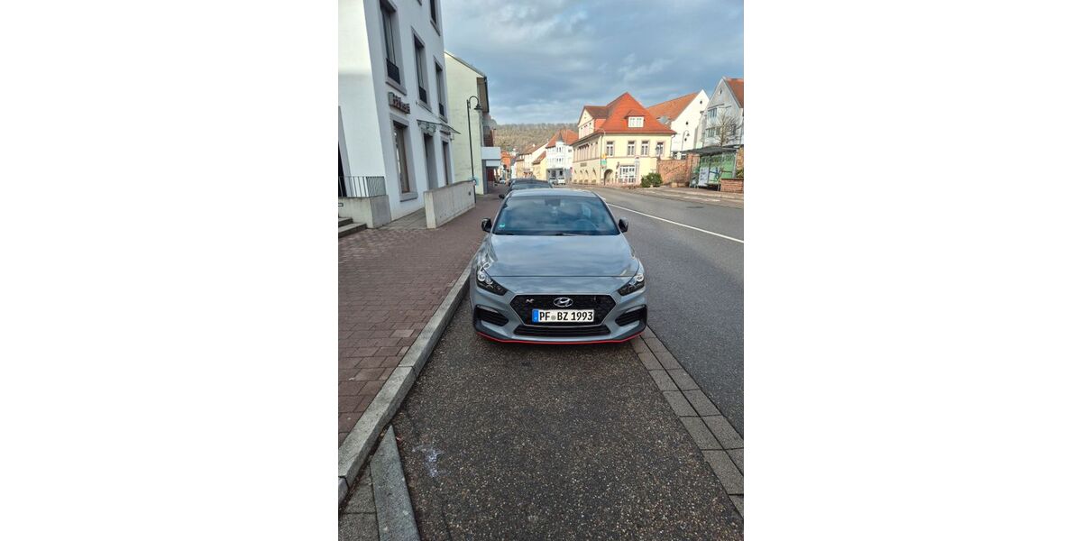 Hyundai i30 70.000 km 21.050 &euro; Niefern-Öschelbronn 75223