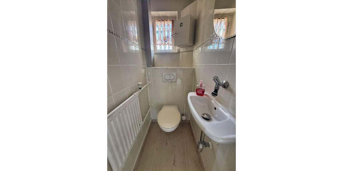 Reihenendhaus Ettlingen - 4 Zimmer, 110 m&sup2;, 300.000&euro; | Angebot:25686044