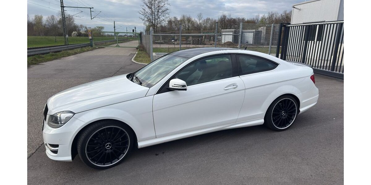 Mercedes-Benz C 250 269.000 km 8.300 &euro; Gaggenau 76571