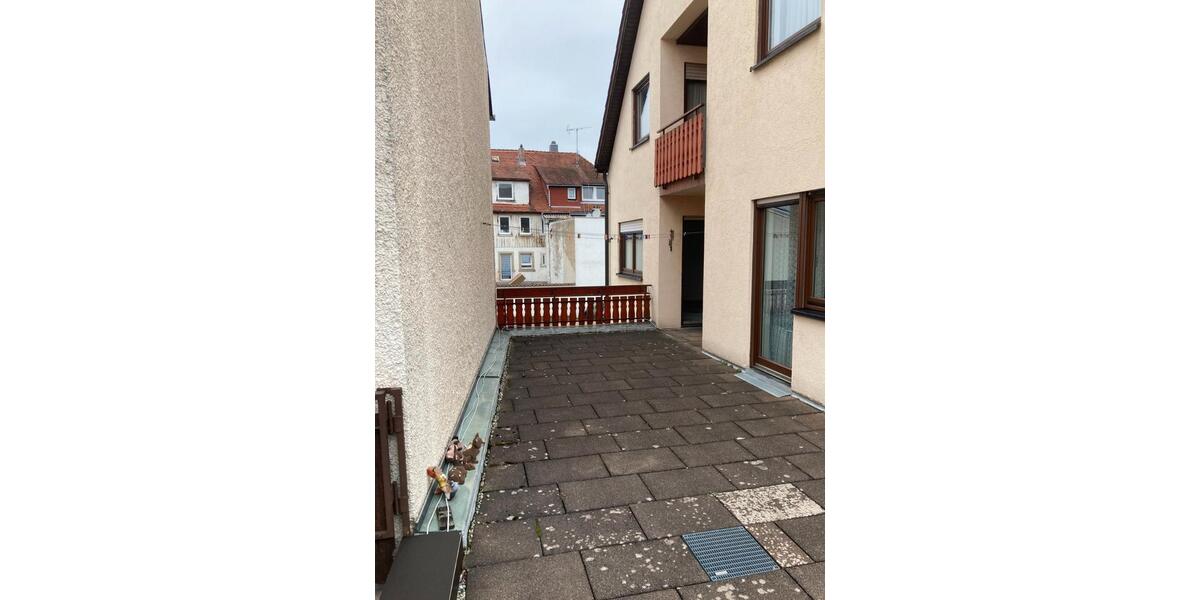 Etagenwohnung Birkenfeld - 3.5 Zimmer, 133 m&sup2;, 1.420&euro; | Angebot:26272294