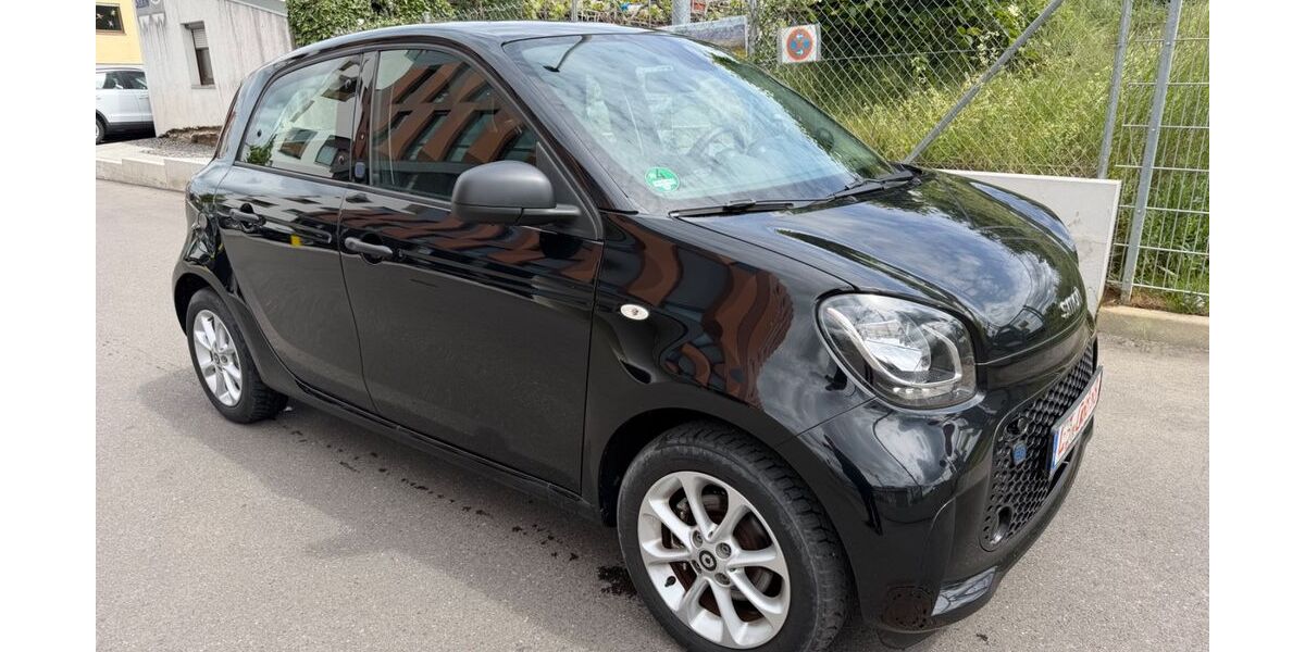 Smart ForFour 8.600 km 9.999 &euro; Ditzingen 71254
