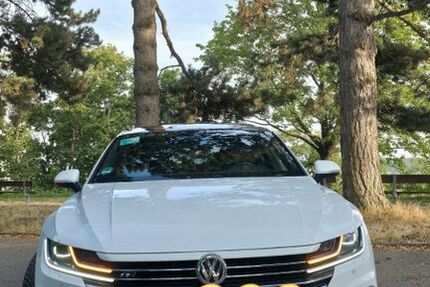 VW Arteon 209.000 km 19.500 &euro; Pforzheim 75177