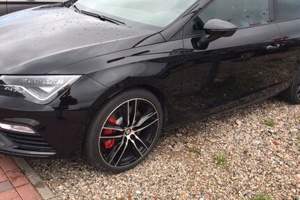 Seat Leon 99.890 km 17.499 &euro; Markgröningen 71706