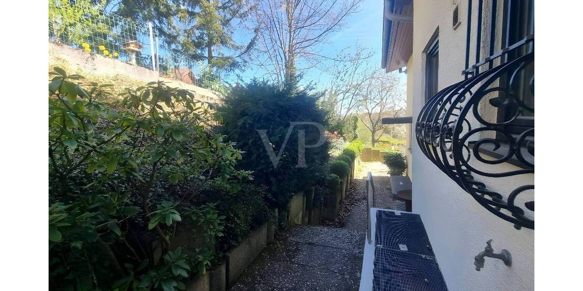 Reihenmittelhaus Pforzheim Oststadt - 4 Zimmer, 114 m&sup2;, 379.000&euro; | Angebot:26093711