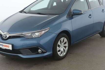 Toyota Auris 64.332 km 12.270 € Stuttgart 70195