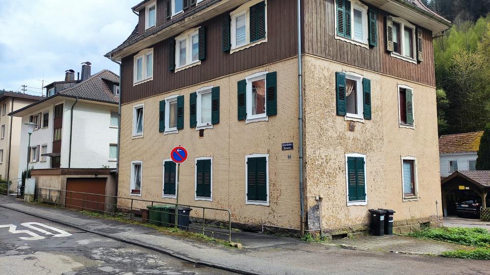 Mehrfamilienhaus, Wohnhaus Bad Wildbad - 8 Zimmer, 240 m&sup2;, 315.000&euro; | Angebot:26210693