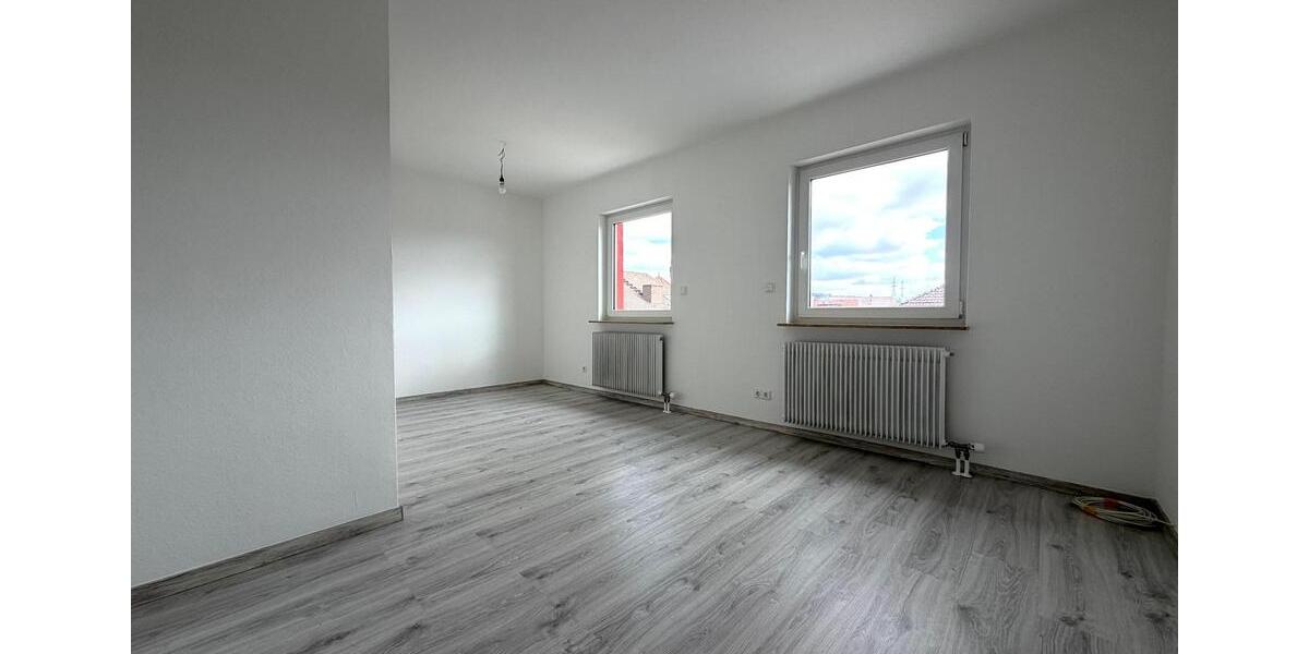 Reihenhaus Bretten - 5 Zimmer, 110 m&sup2;, 1.580&euro; | Angebot:26224364