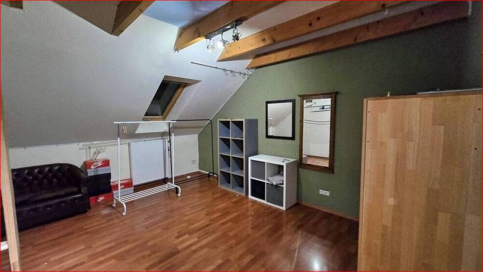 2 Familienhaus in Wiernsheim