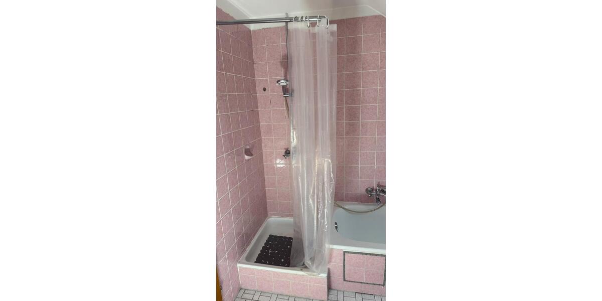 Dachgeschoßwohnung Mühlacker - 2 Zimmer, 55 m&sup2;, 620&euro; | Angebot:26237164