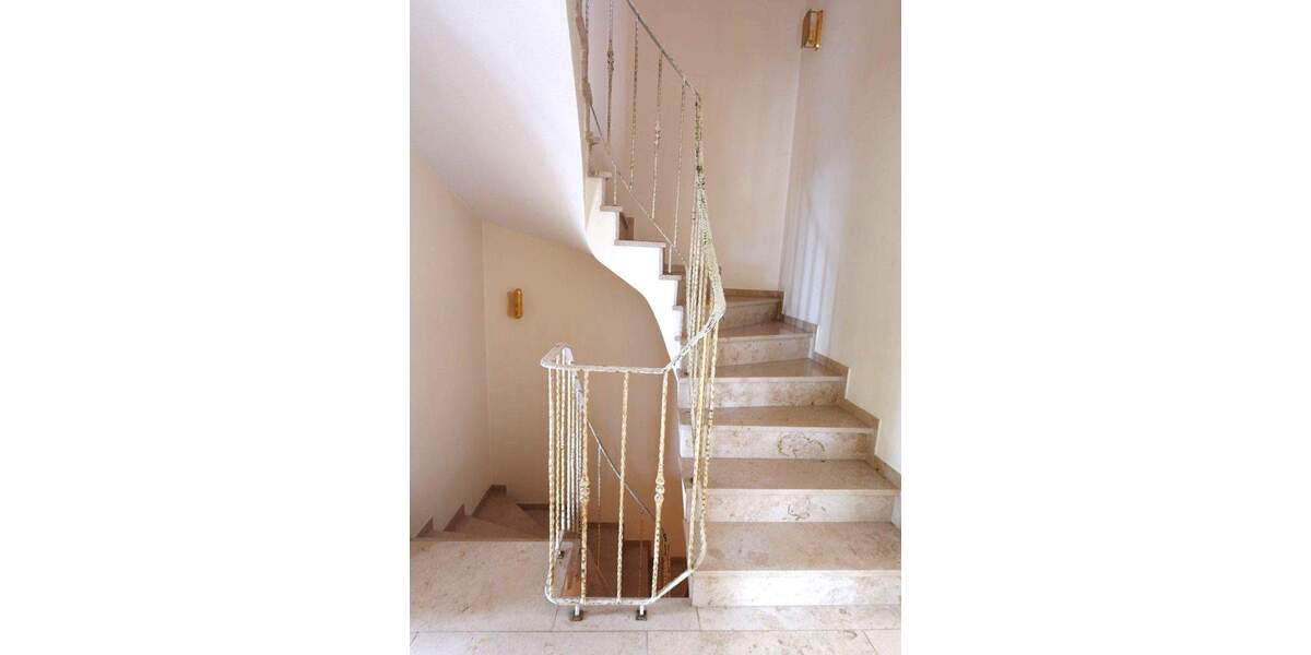 Attraktives Einfamilienhaus mit Garten und Garage 3 zimmer