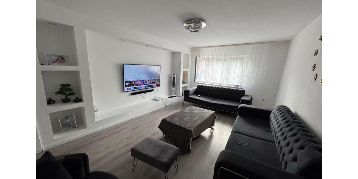 Etagenwohnung Pforzheim Dillweißenstein - 3 Zimmer, 89 m&sup2;, 230.000&euro; | Angebot:26104324