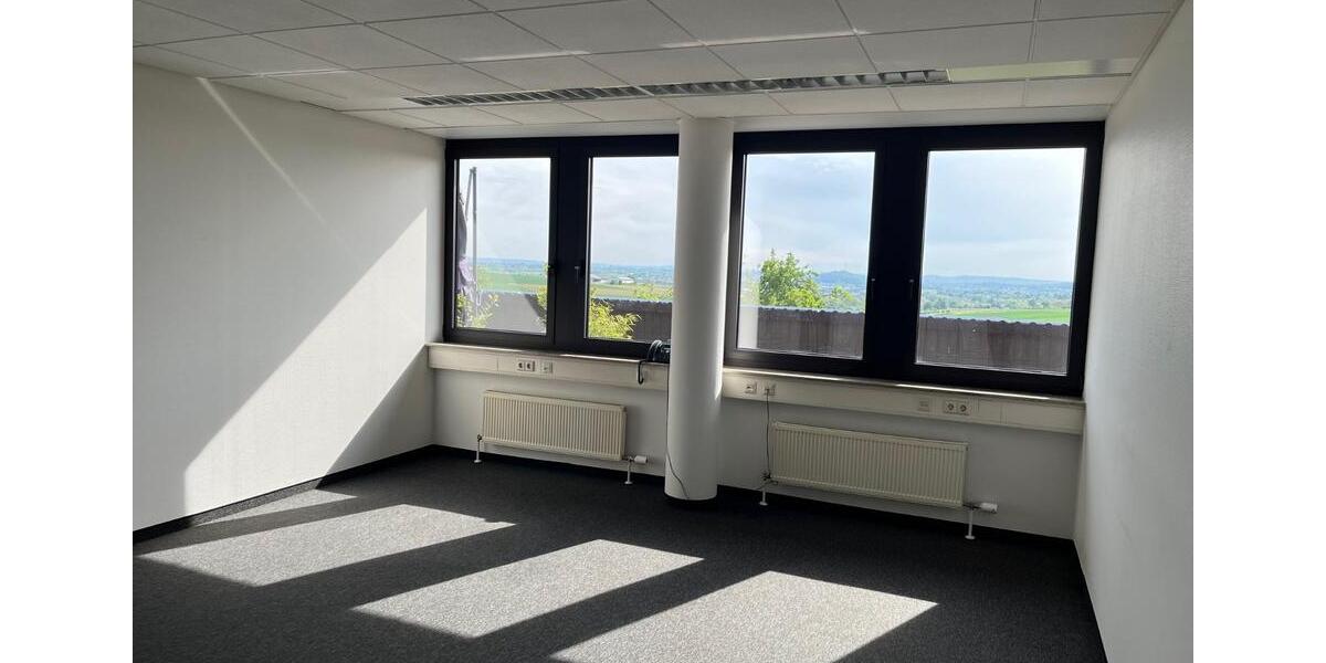 heller, freundlicher Büroraum in Leonberg-Höfingen zimmer