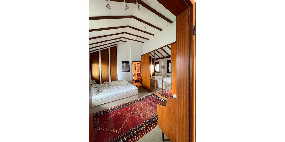 ### RESERVIERT !!!! Geschmackvolles großzügiges Wohnen am Kronenplatz ### 4.5 zimmer