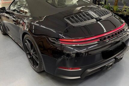 Porsche 992 8.400 km 192.888 € Stuttgart 70176