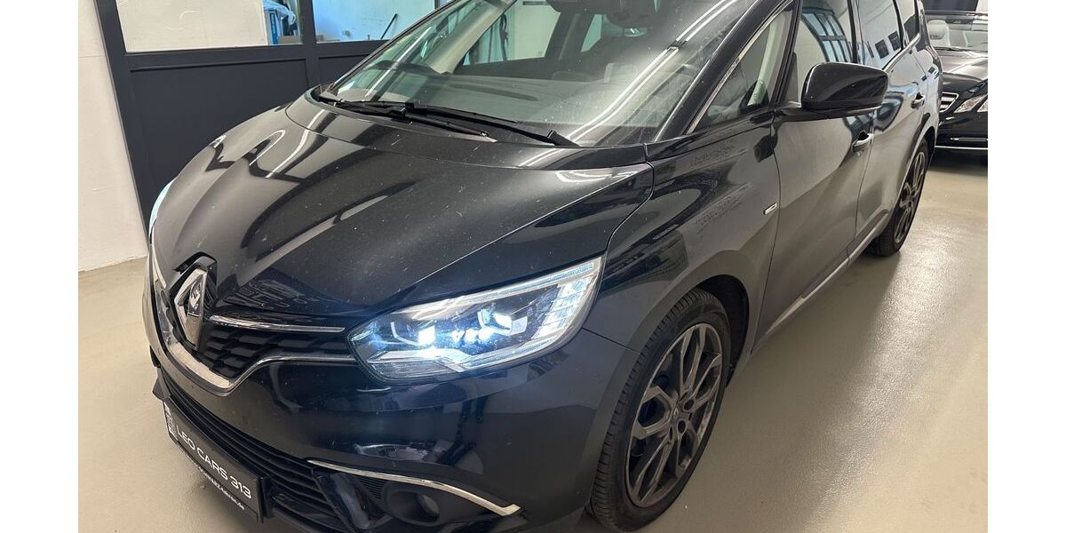 Renault Scenic 136.554 km 12.990 &euro; LEONBERG 71229