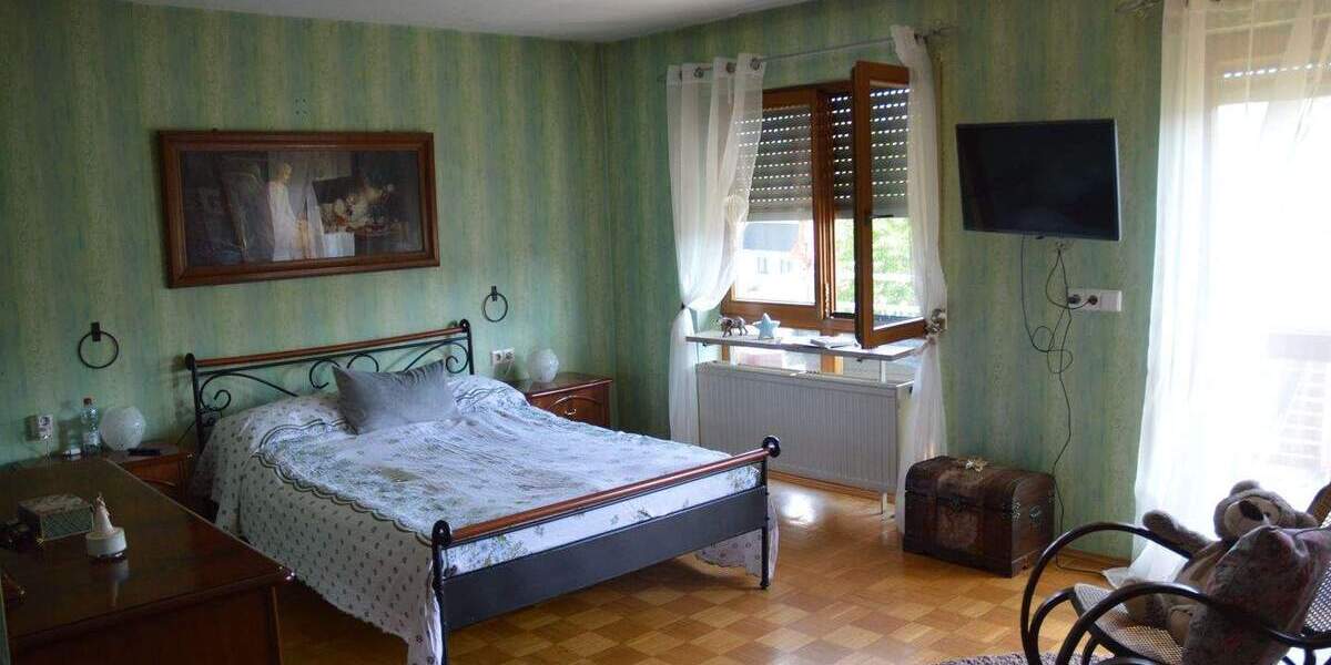 Doppelhaushälfte Remchingen-Darmsbach Darmsbach - 7 Zimmer, 220 m&sup2;, 529.000&euro; | Angebot:25428459