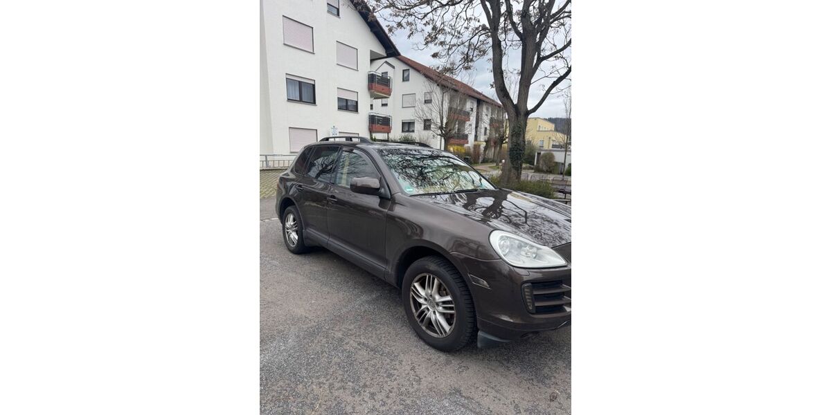 Porsche Cayenne 195.000 km 10.900 &euro; leonberg 71229