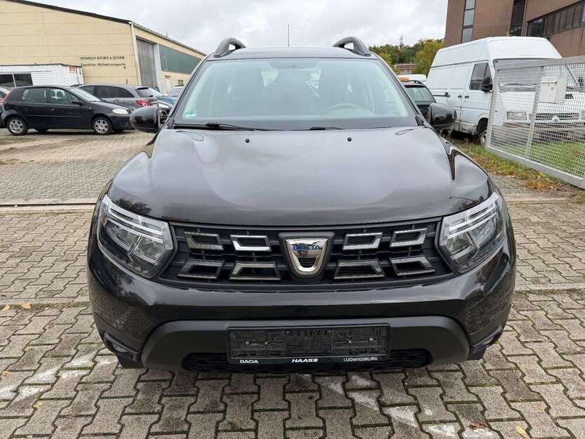 Dacia Duster 107.000 km 12.999 € Pforzheim 75179