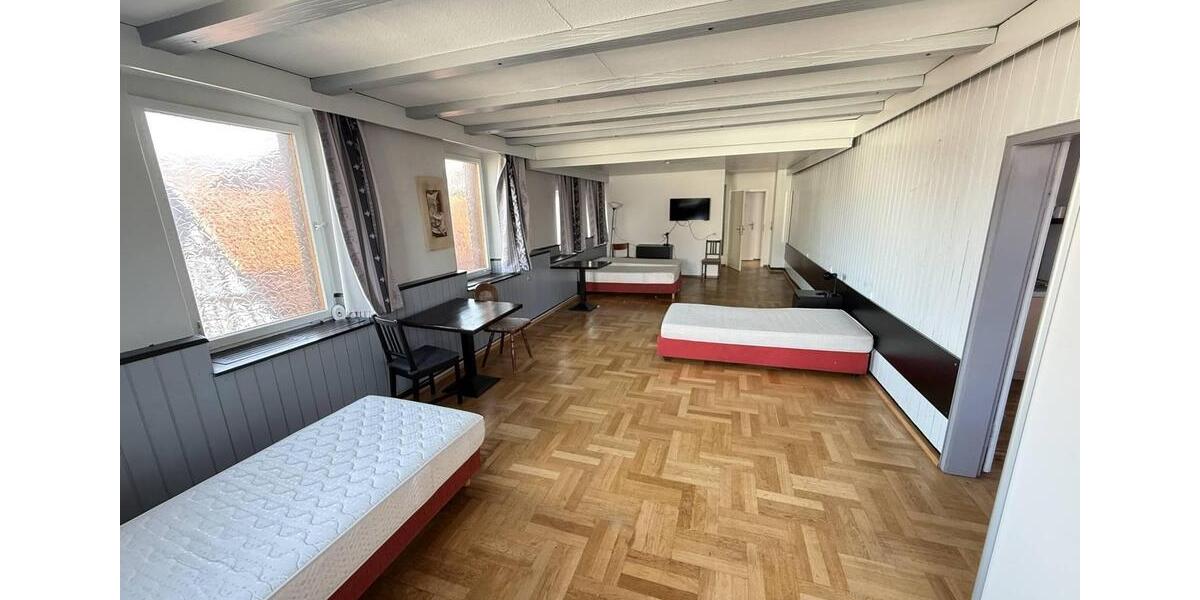 Etagenwohnung Ettlingen - 2.5 Zimmer, 85 m&sup2;, 700&euro; | Angebot:26265990
