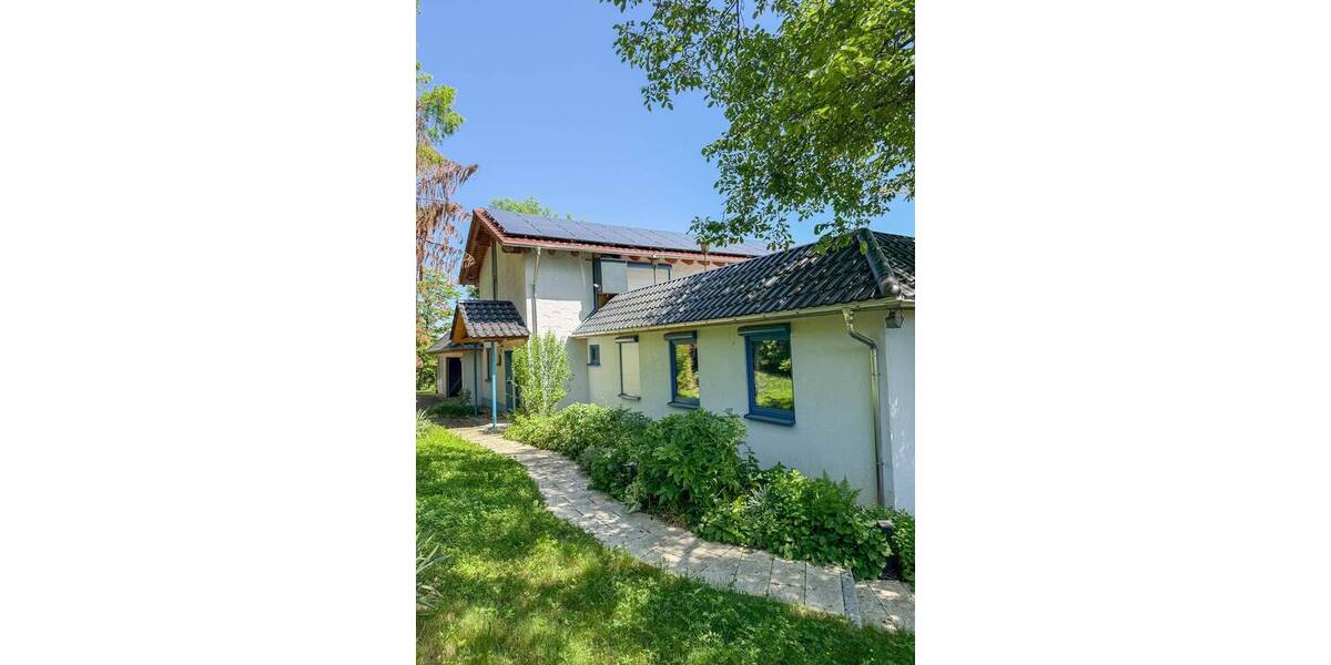 Einfamilienhaus Pforzheim Nordstadt - 8 Zimmer, 320 m&sup2;, 830.000&euro; | Angebot:26786762