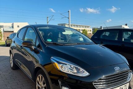 Ford Fiesta 111.000 km 10.100 &euro; Sindelfingen 71069