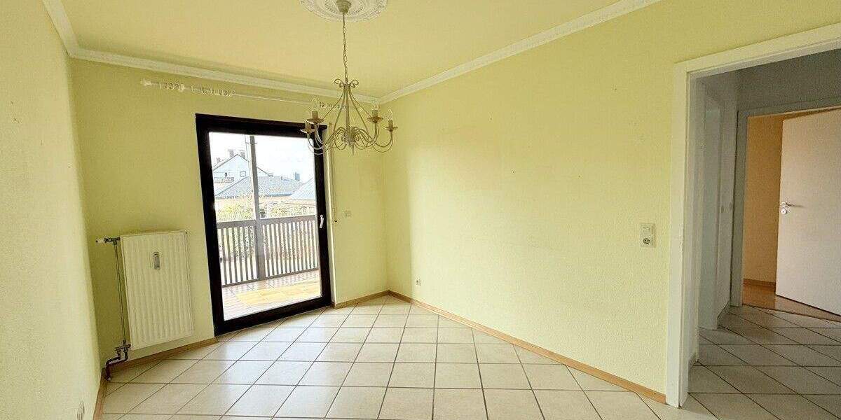 Etagenwohnung Stutensee Blankenloch - 3 Zimmer, 98 m&sup2;, 295.000&euro; | Angebot:25815373