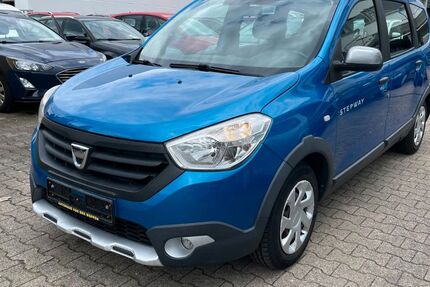 Dacia Lodgy 136.724 km 6.995 € Stuttgart 70597
