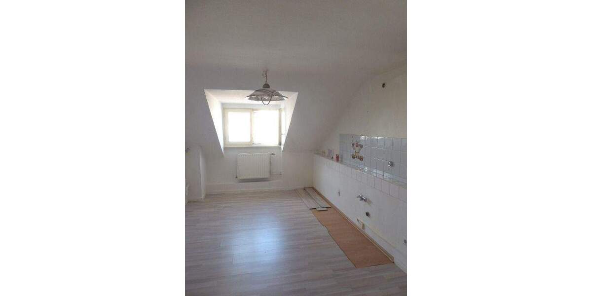 Etagenwohnung Pforzheim Nordstadt - 4 Zimmer, 78 m&sup2;, 660&euro; | Angebot:25898974