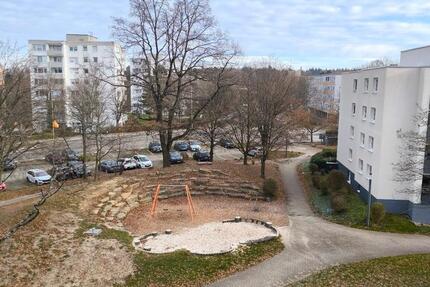 Helle 3,5 Zi Whg in begehrter Lage mit Stellplatz und Balkon 3 zimmer