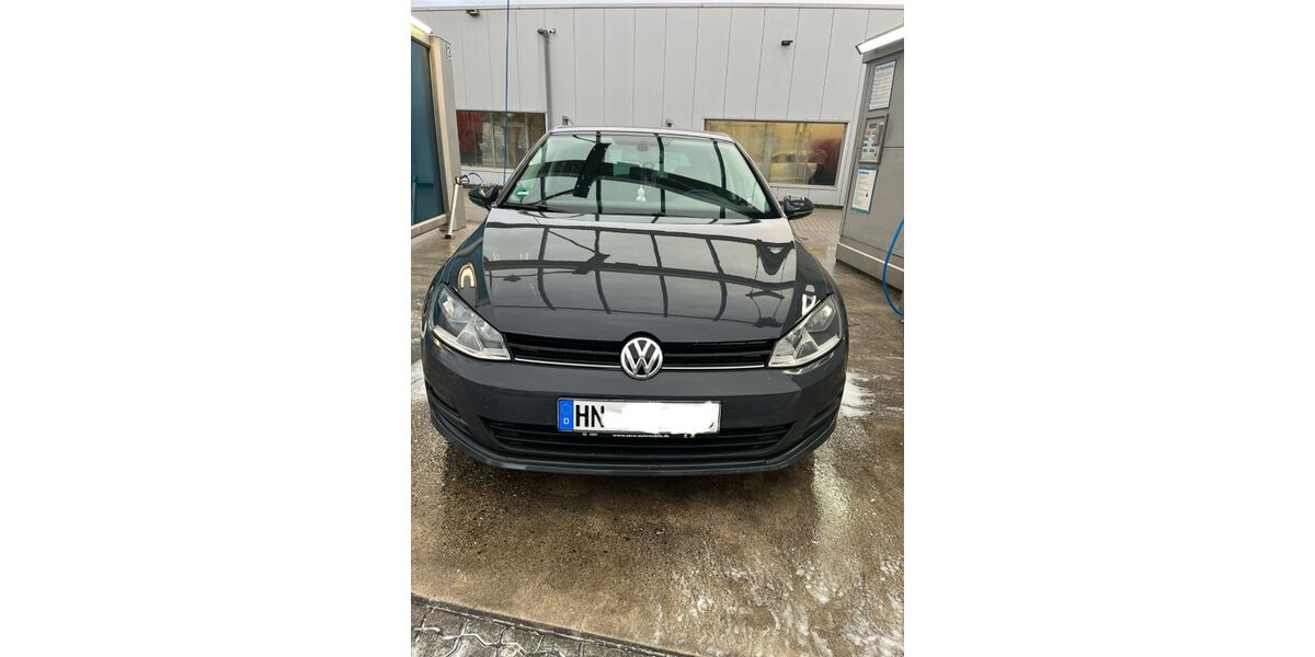 VW Golf 225.000 km 7.900 € Pfaffenhofen 74397