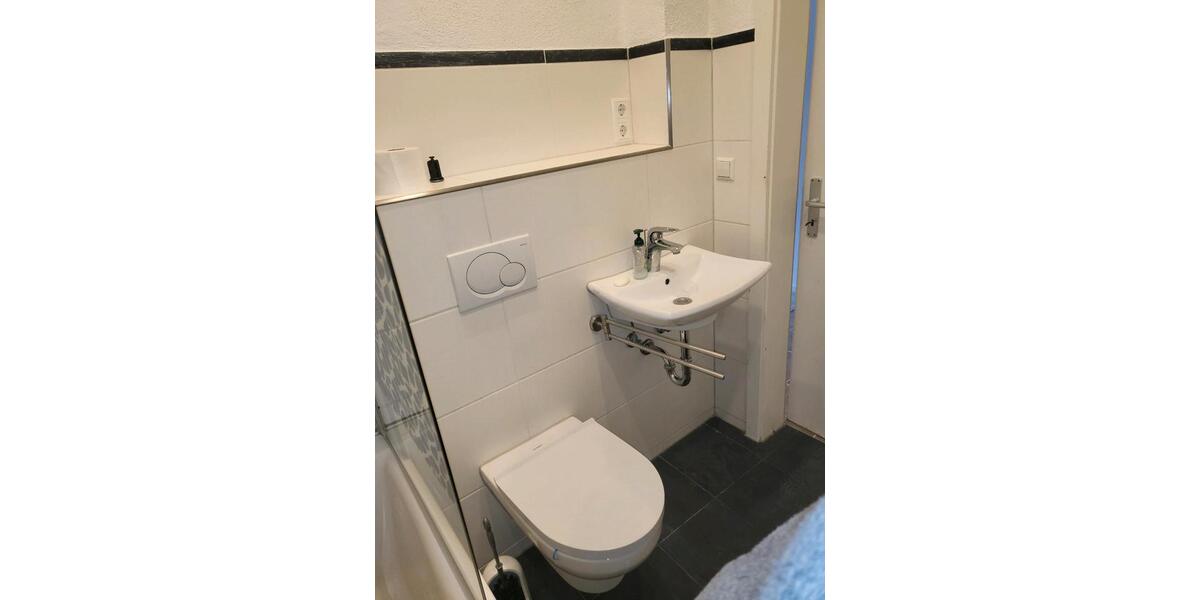 Erdgeschoßwohnung Pforzheim Dillweißenstein - 3 Zimmer, 60 m&sup2;, 800&euro; | Angebot:25783438