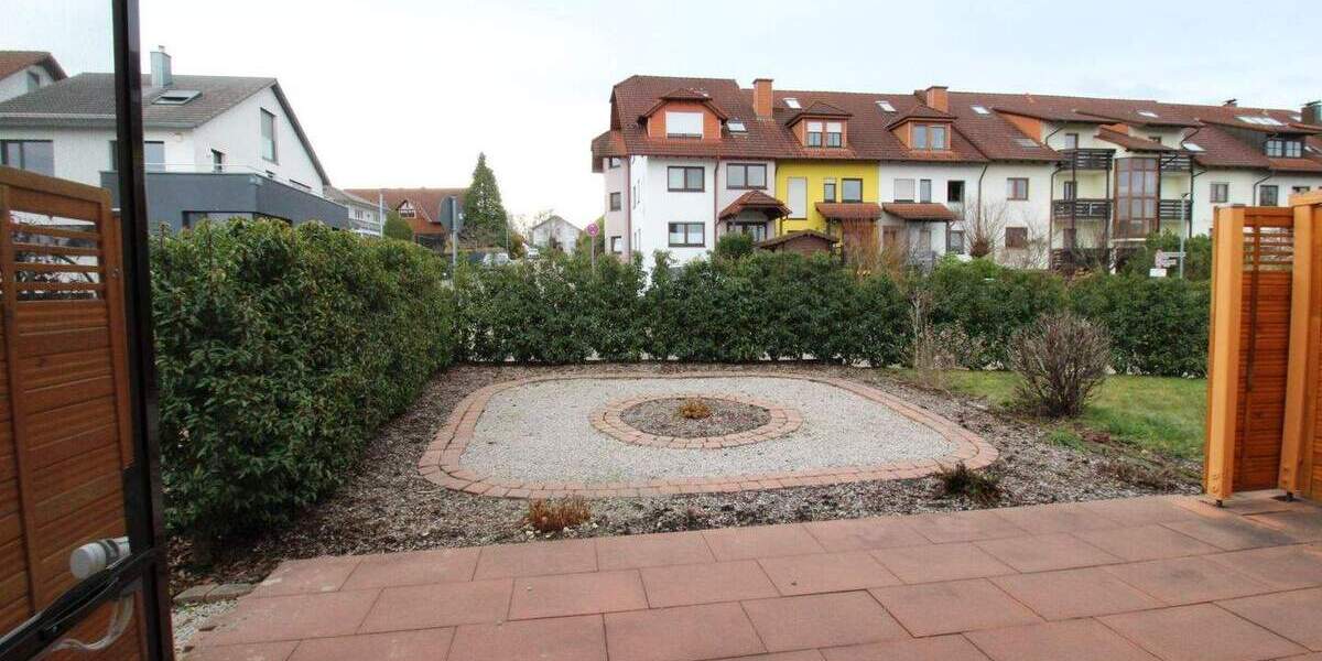 Doppelhaushälfte Karlsbad Langensteinbach - 5 Zimmer, 155 m&sup2;, 549.000&euro; | Angebot:25410272