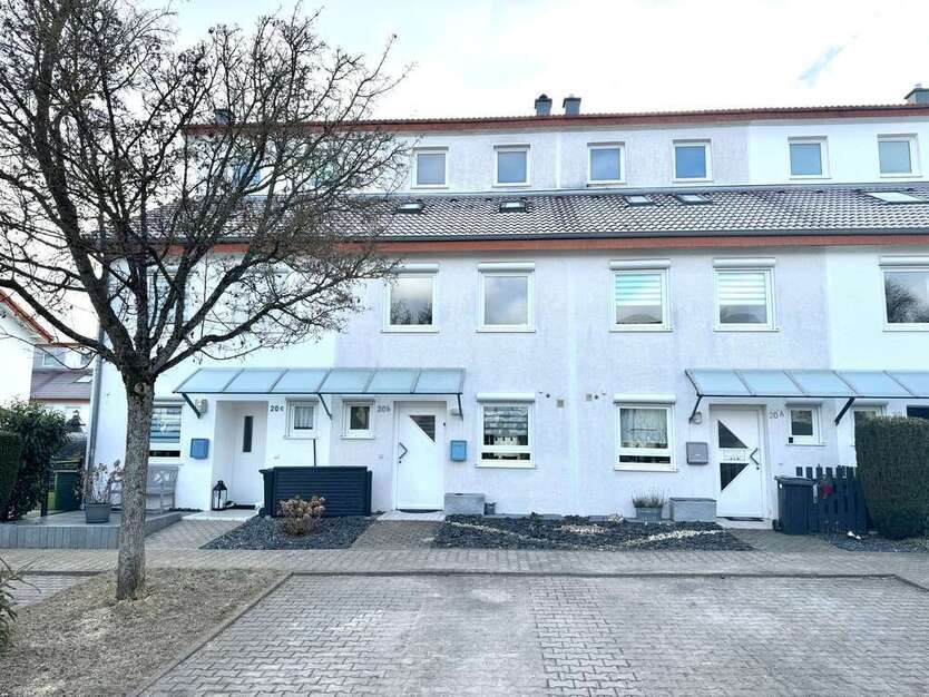 Haus zum Kaufen in Pforzheim 350.000 € 123 m²