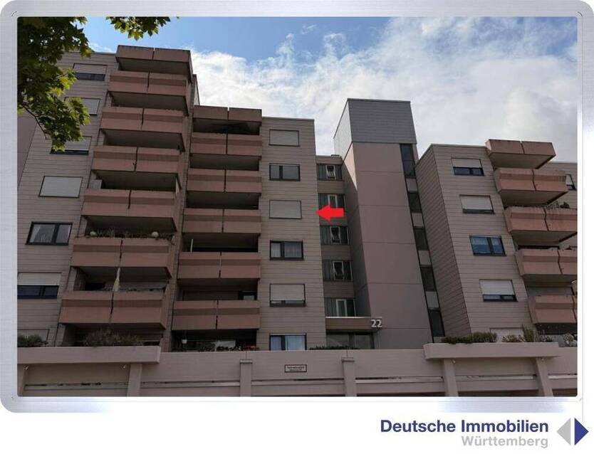 Renovierte 3-Zimmer Etagenwohnung (4.OG) mit Stellplatz in Heimerdingen