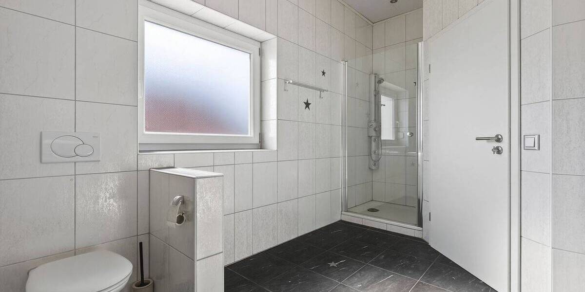 Einfamilienhaus Karlsdorf-Neuthard Neuthard - 6 Zimmer, 171 m&sup2;, 680.000&euro; | Angebot:23547257