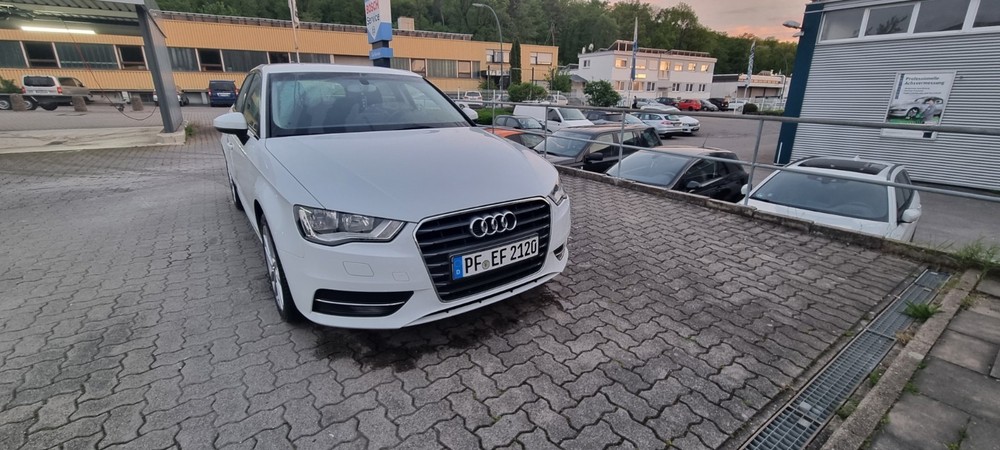 Audi A3 136.000 km 11.800 € Mühlacker 75417