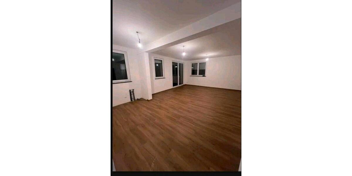 Etagenwohnung Malsch - 4 Zimmer, 98 m&sup2;, 1.400&euro; | Angebot:26407600