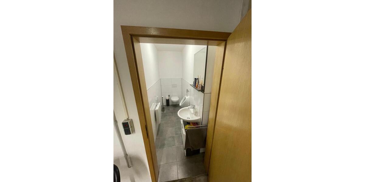 Gewerbeobjekt Sulzfeld - 700&euro; | Angebot:26527733